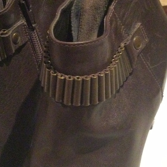 Nine West boots - Picture 9 of 11